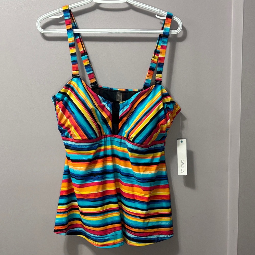 NWT Cactus Plus Size 1X Rainbow Stripe Tankini Swim Top Built In Bra